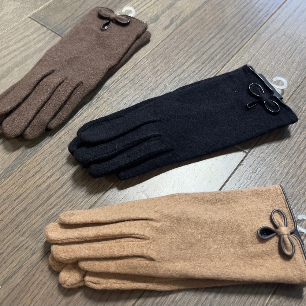 Gloves